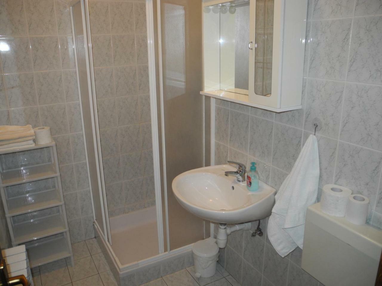 דראמליי Apartments Boti מראה חיצוני תמונה
