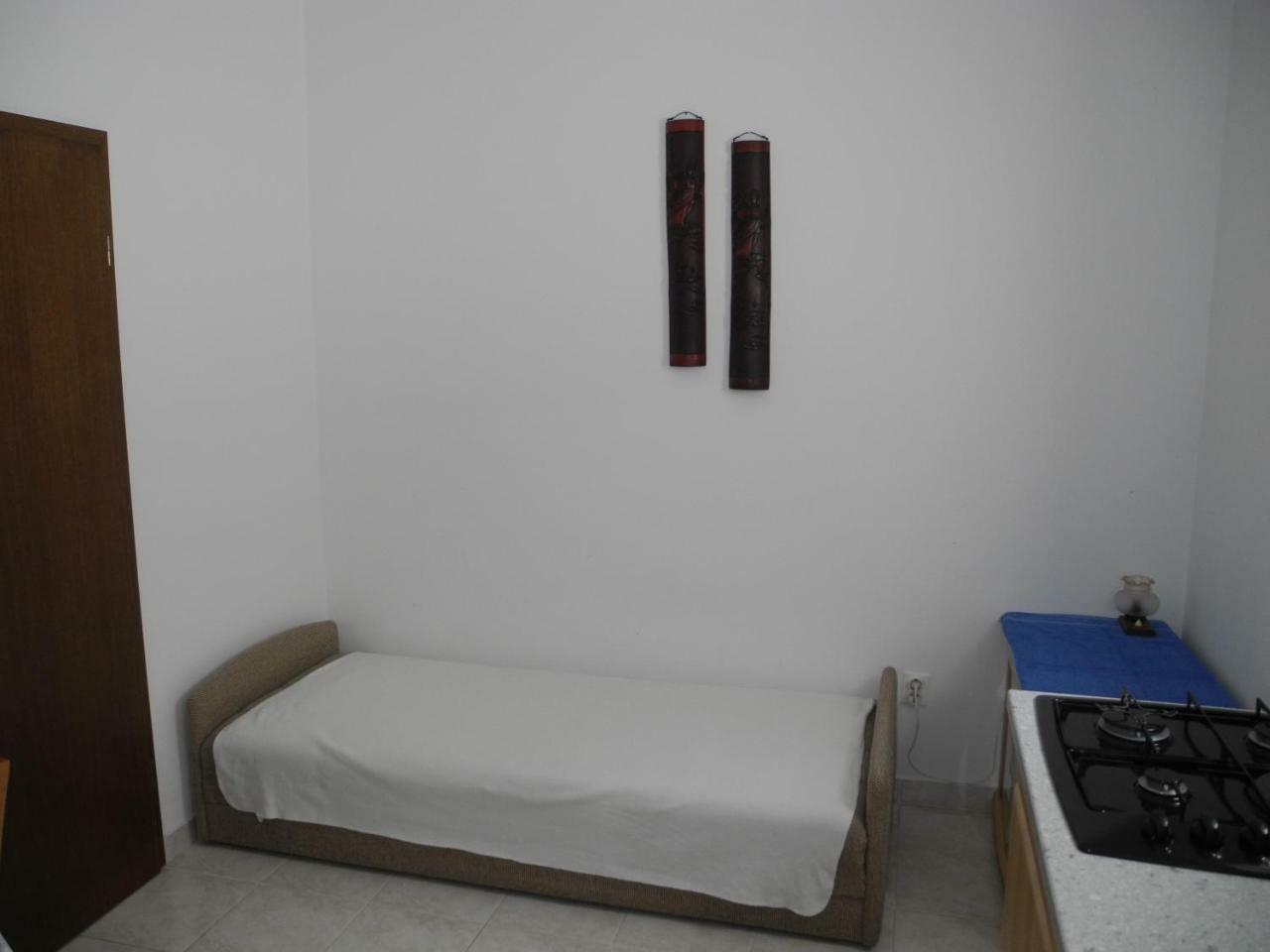 דראמליי Apartments Boti מראה חיצוני תמונה